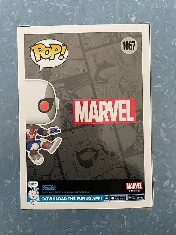 Funko Statuette: Funko Pop Spider-man – Usato da Arbedo venduto da rin_lzm6 2