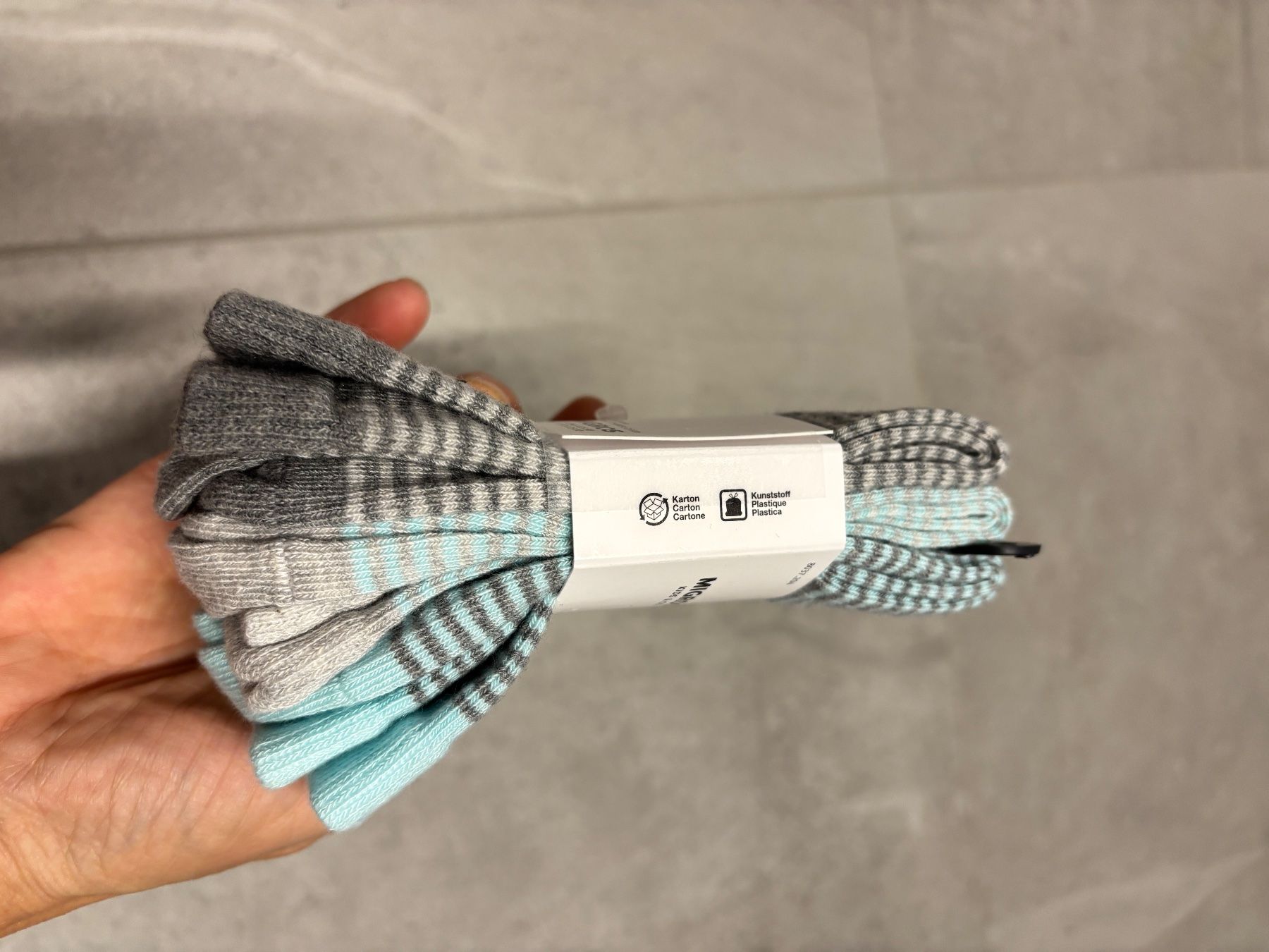 Socken für Kinder: Chaussettes neuf 31 - 34 – Neu (gemäss Beschreibung) aus Salvenach von gwenwywar 1