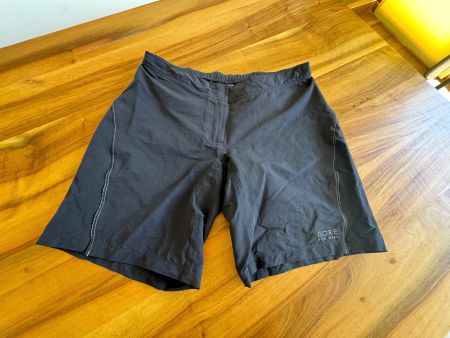 GORE BIKE WEAR Hose / Shorts Gr. 42 Schwarz Top Zustand