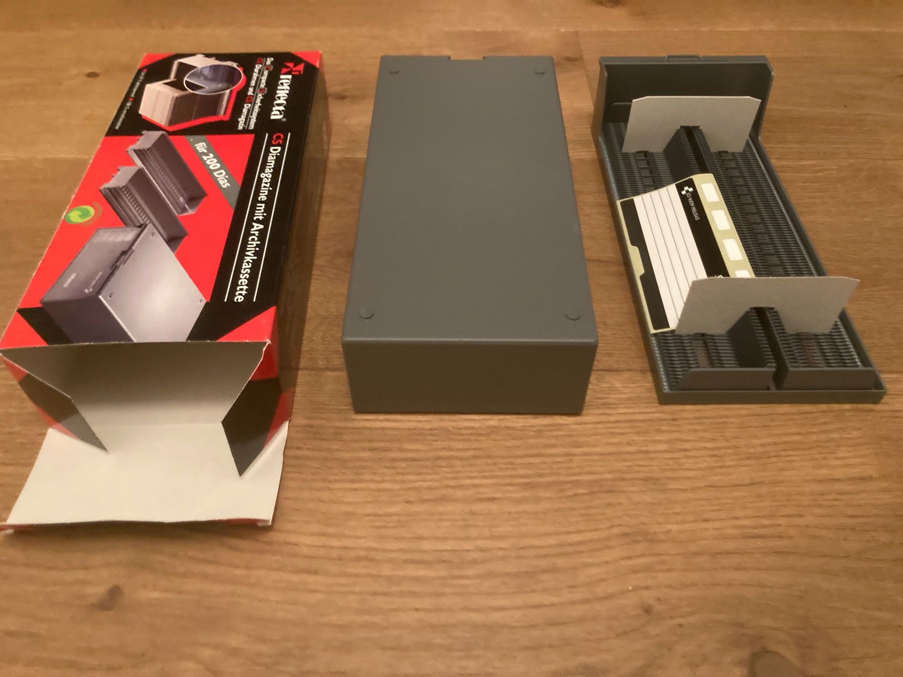 Musicassette: Dia Kassette 2 Stk im Archivbehälter – Nuovo e nell'imballaggio originale da Thun venduto da HIERoderDA 1