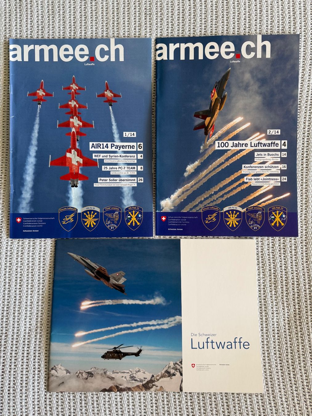 Revues & Magazines: 3 Publikationen Schweizer Luftwaffe von 2014 – D'occasion à Brütten par Hst1