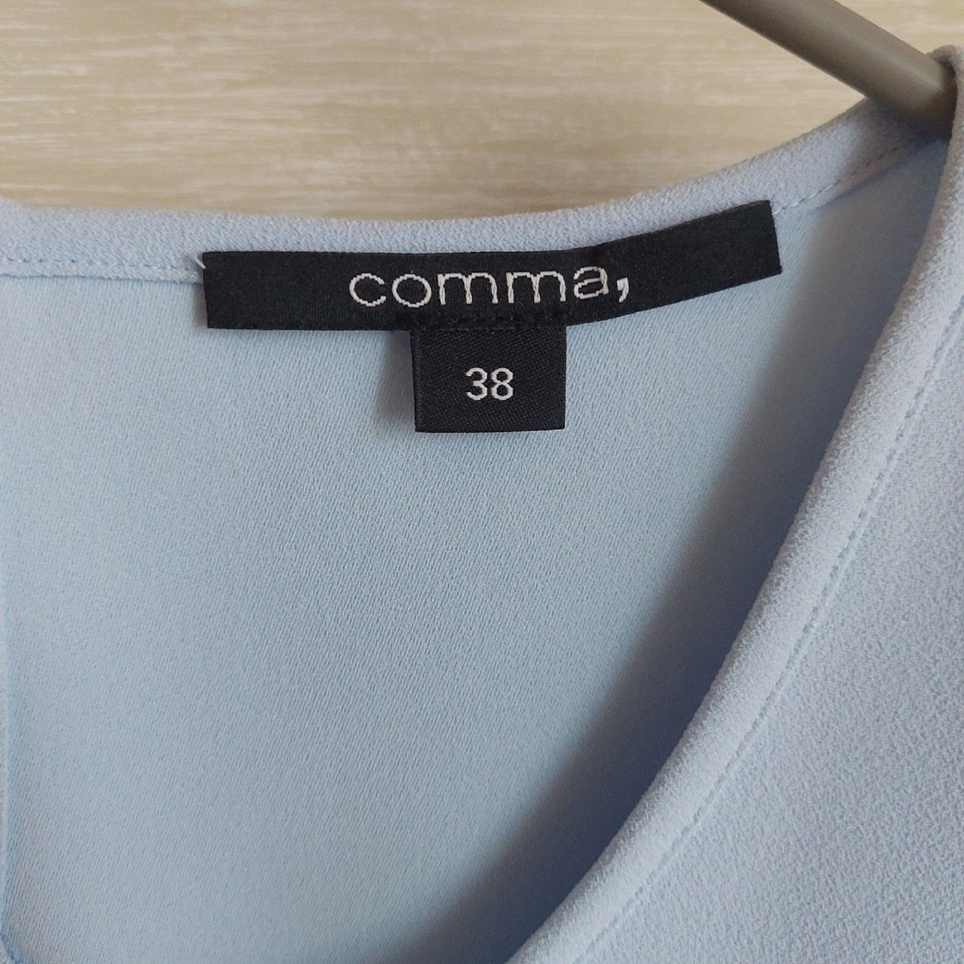Opus Camicette: Chemisier bleu clair, Comma, taille 38 – Nuovo (secondo la descrizione) da Payerne venduto da memich 2