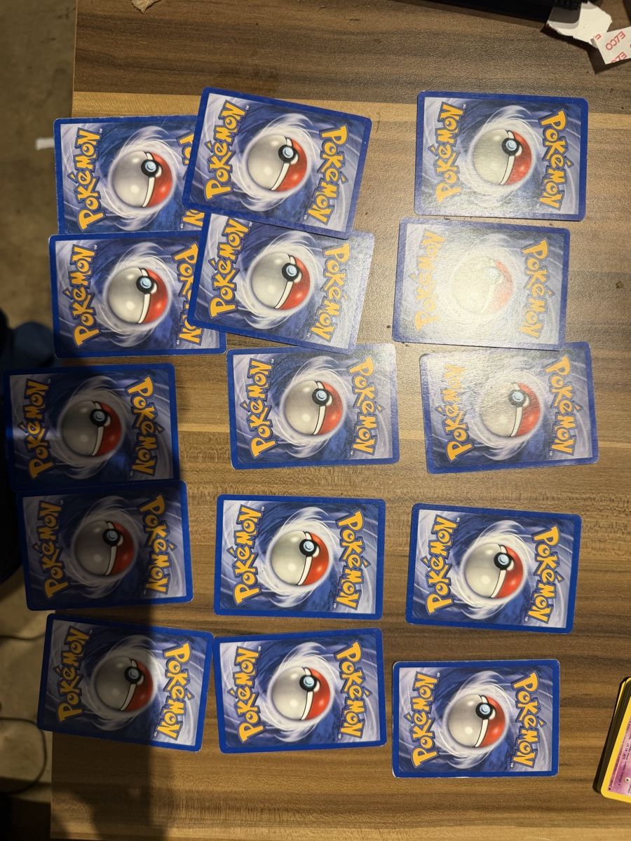 Pokémon Carte collezionabili: Pokemon set fossil 1 ed è Jungle  – Usato da Giubiasco venduto da ger_z5rk 3