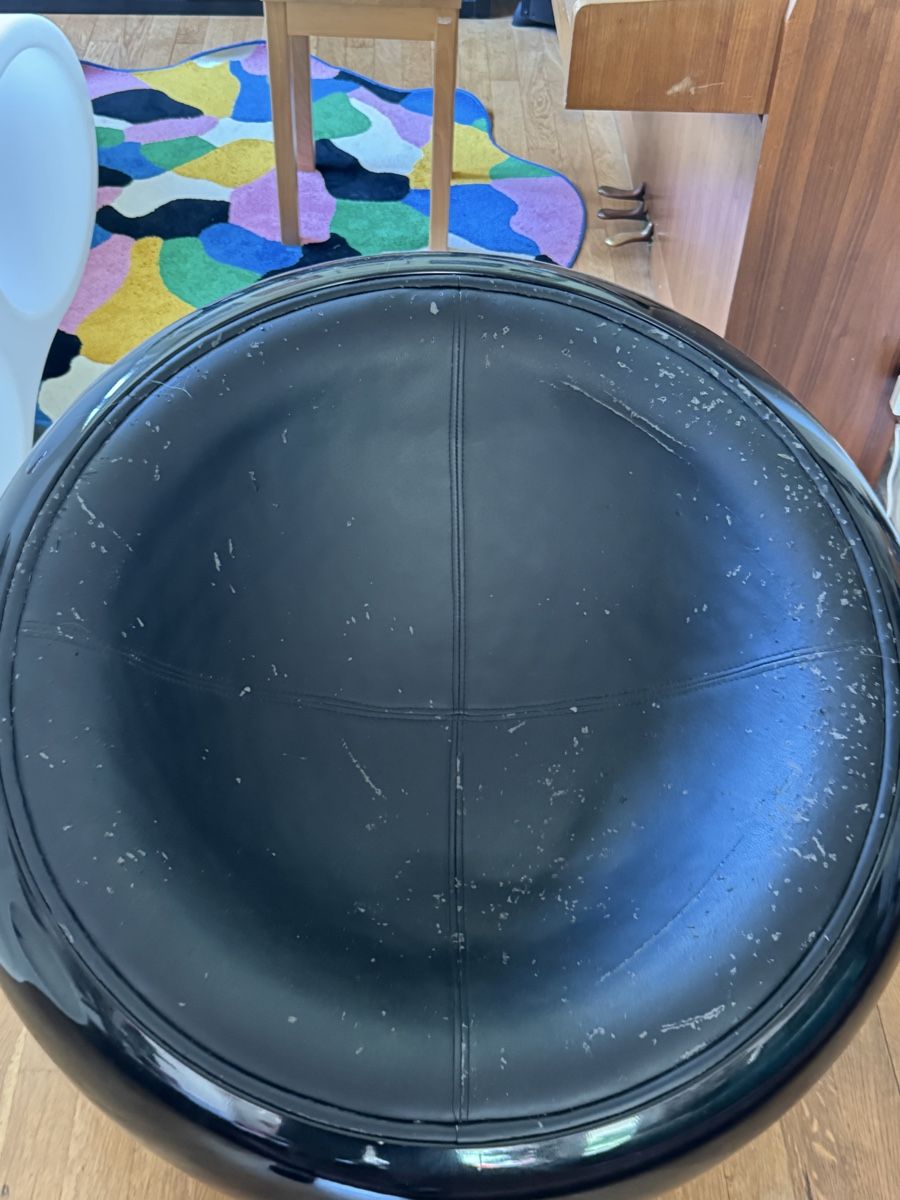 Poltrone: Egg Pod Chair Style Eero Aarnio Schwarz – Usato da Bern venduto da mikemikelehmann 3