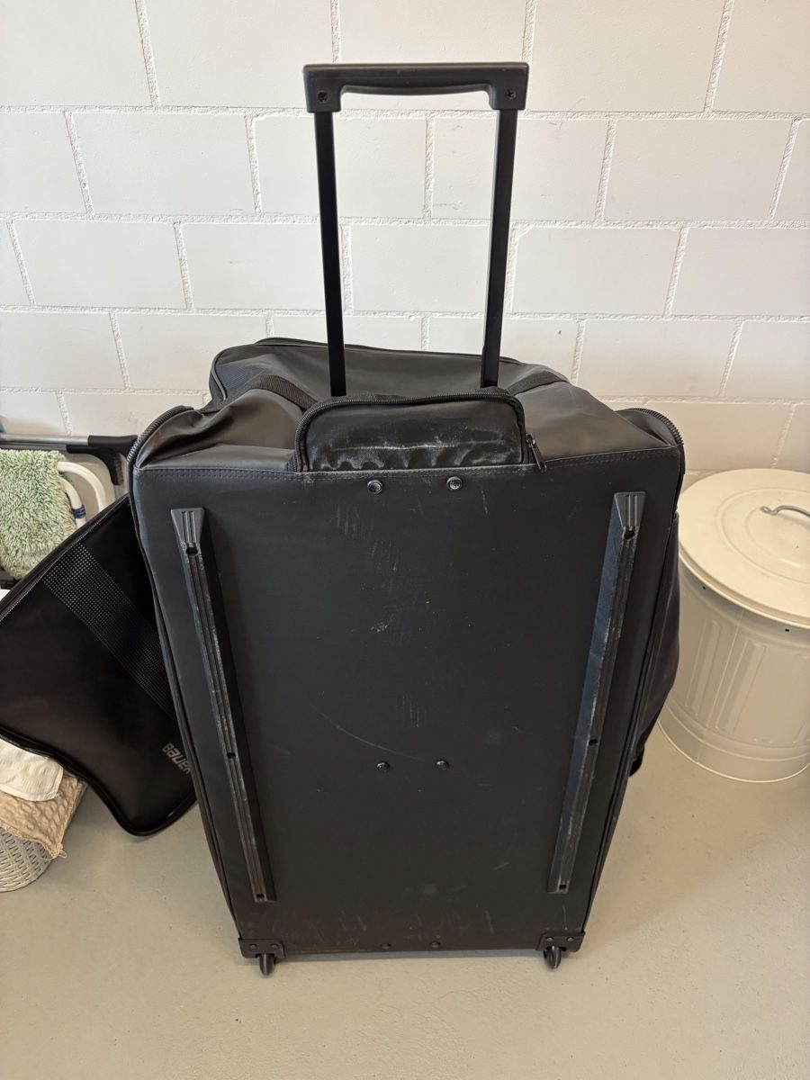 Bauer Valises de voyage:  Eishockey Koffer mit Rollen  – Neuf (Voir description) à Hüntwangen par Sonne054 3