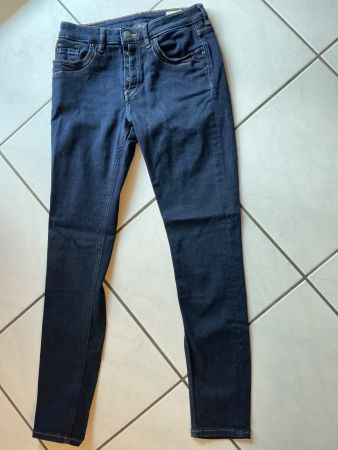 Neue Damen Jeans Esprit - Skinny Gr. W27 L30