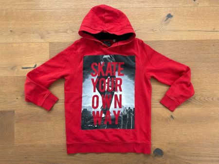 Kinder- Hoodie rot im Skater- Design HERE THERE 158/164