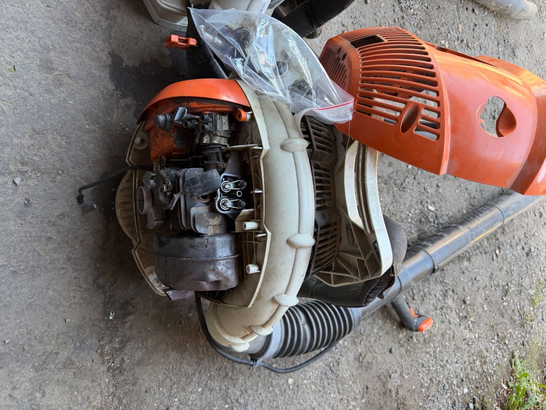 Stihl Soffiatori & Aspiratori per foglie: Laubbläser 3x Stihl Br 600 – Usato da Steinhausen venduto da Djina96 1