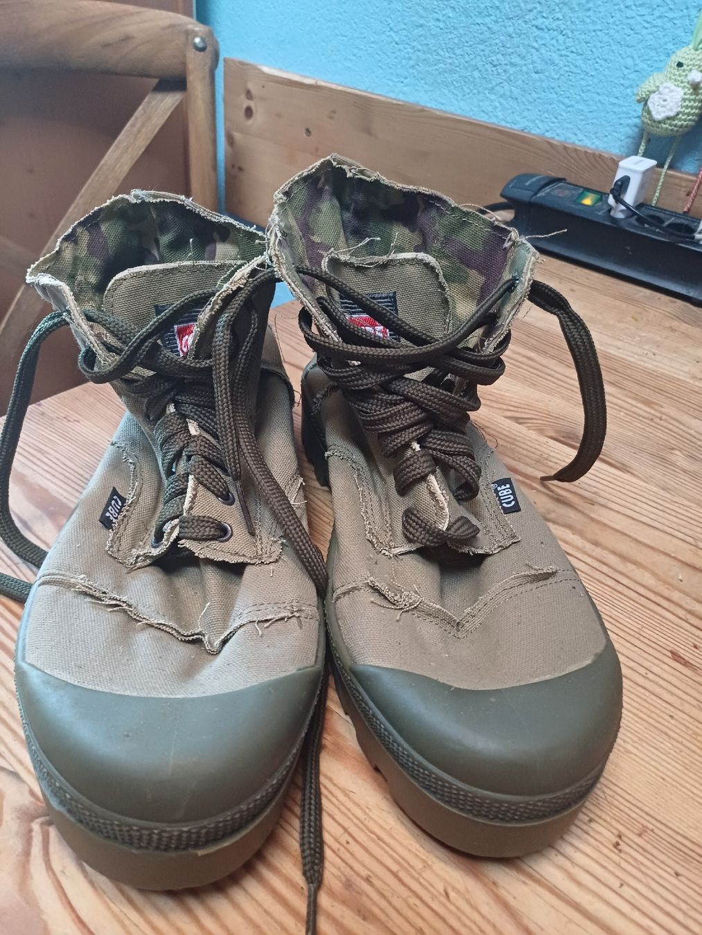 Cube Scarpe da uomo: Snikers  marque Cube taille 42 vert neuf – Nuovo e nell'imballaggio originale da Marin-Epagnier venduto da Babaa