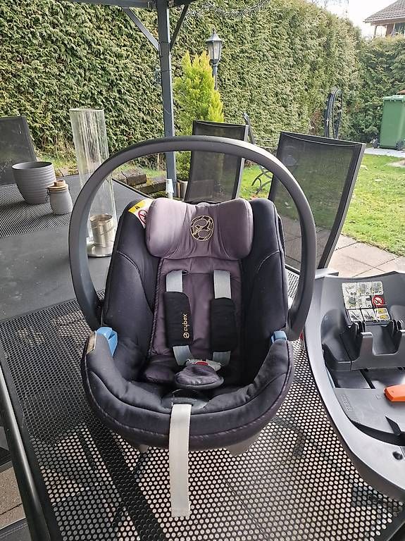 Poussette: Kinderwagen & Autositz mit Station – D'occasion à Udligenswil par imelda.risi 1