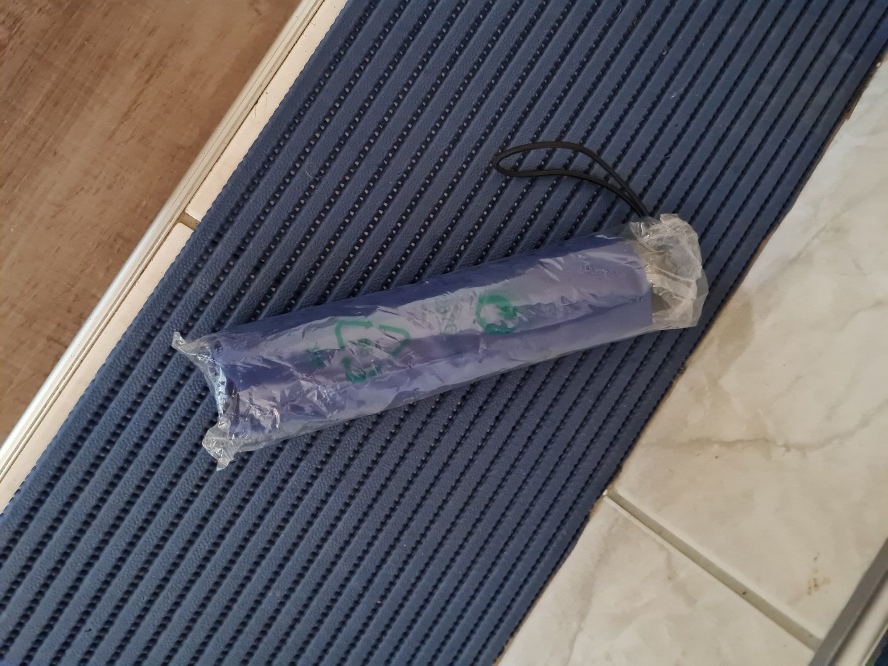 Knirps Regenschirme: Mini-Taschenschirm – Neu und originalverpackt aus Salez von muss-ich-haben-02
