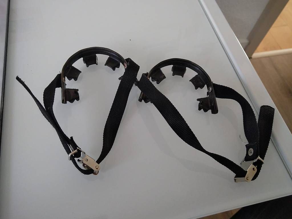 Sonstiges zum Bergsteigen & Wandern: Spikes für Schuhe – Gebraucht aus Susten von Pingu6991