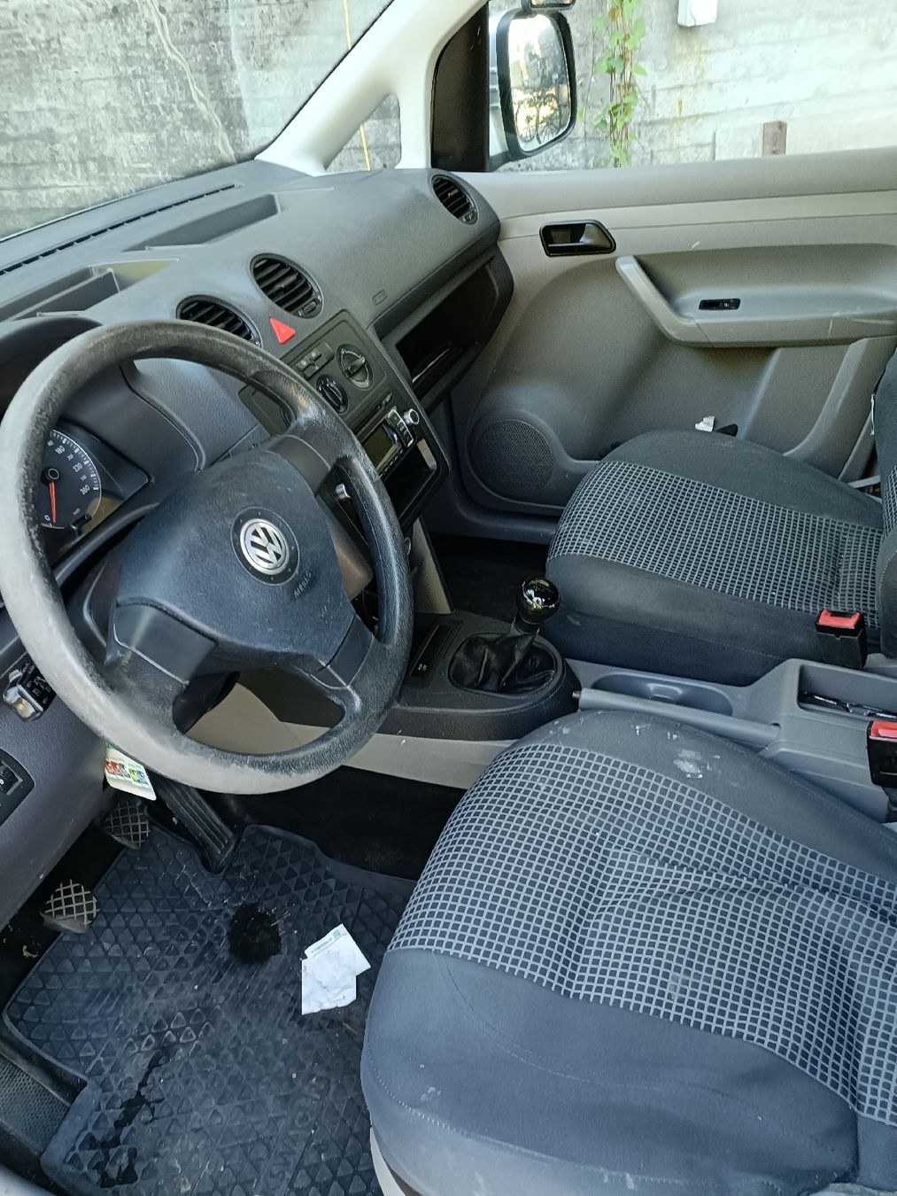 VW Veicoli commerciali: VW Caddy 1.9tdi. – Usato da Sihlbrugg venduto da Z...D 7