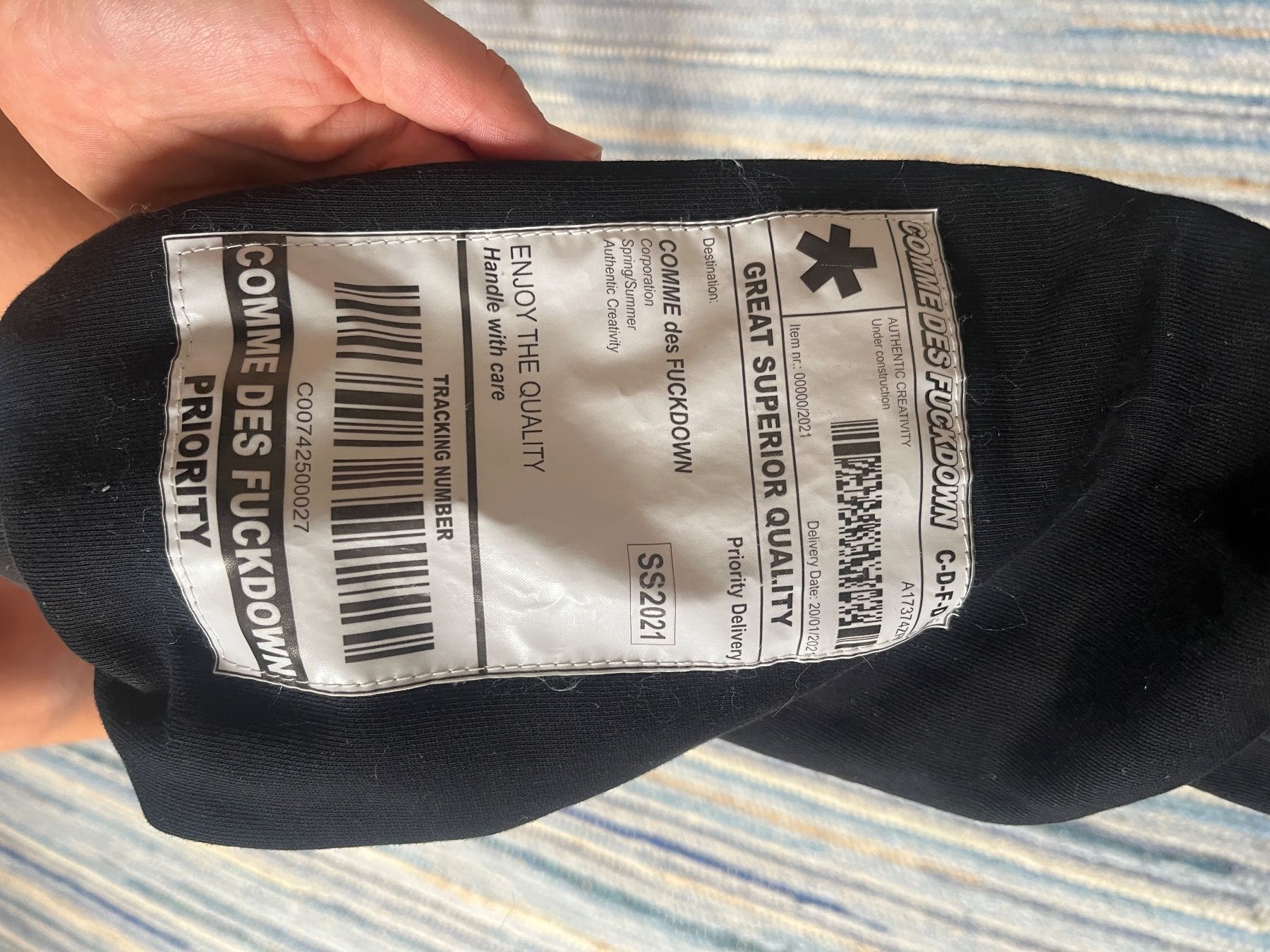 Pullover & Sweatshirts: Comme des fuckdown Hoodie – Gebraucht aus Zürich von jea_rl6p 3