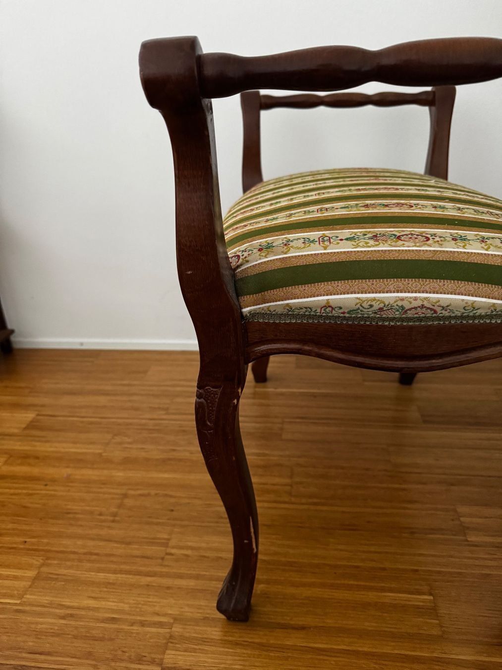 Hocker: Formschöner Hocker, Vintage! – Gebraucht aus Zürich von Tarafo5 3