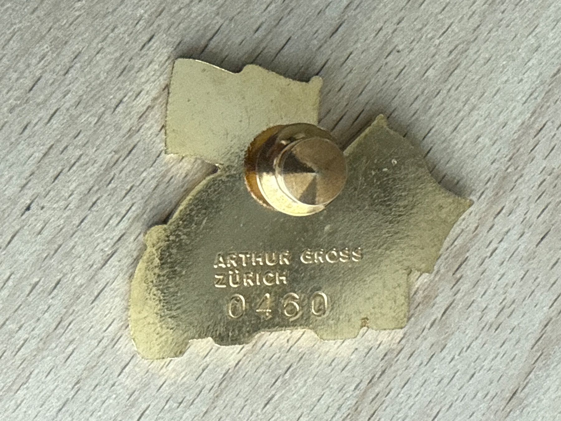 Renault Placchette & Badge: Pin Renault Clio RIV 94 – Usato da Glattbrugg venduto da Schweigmatt 1