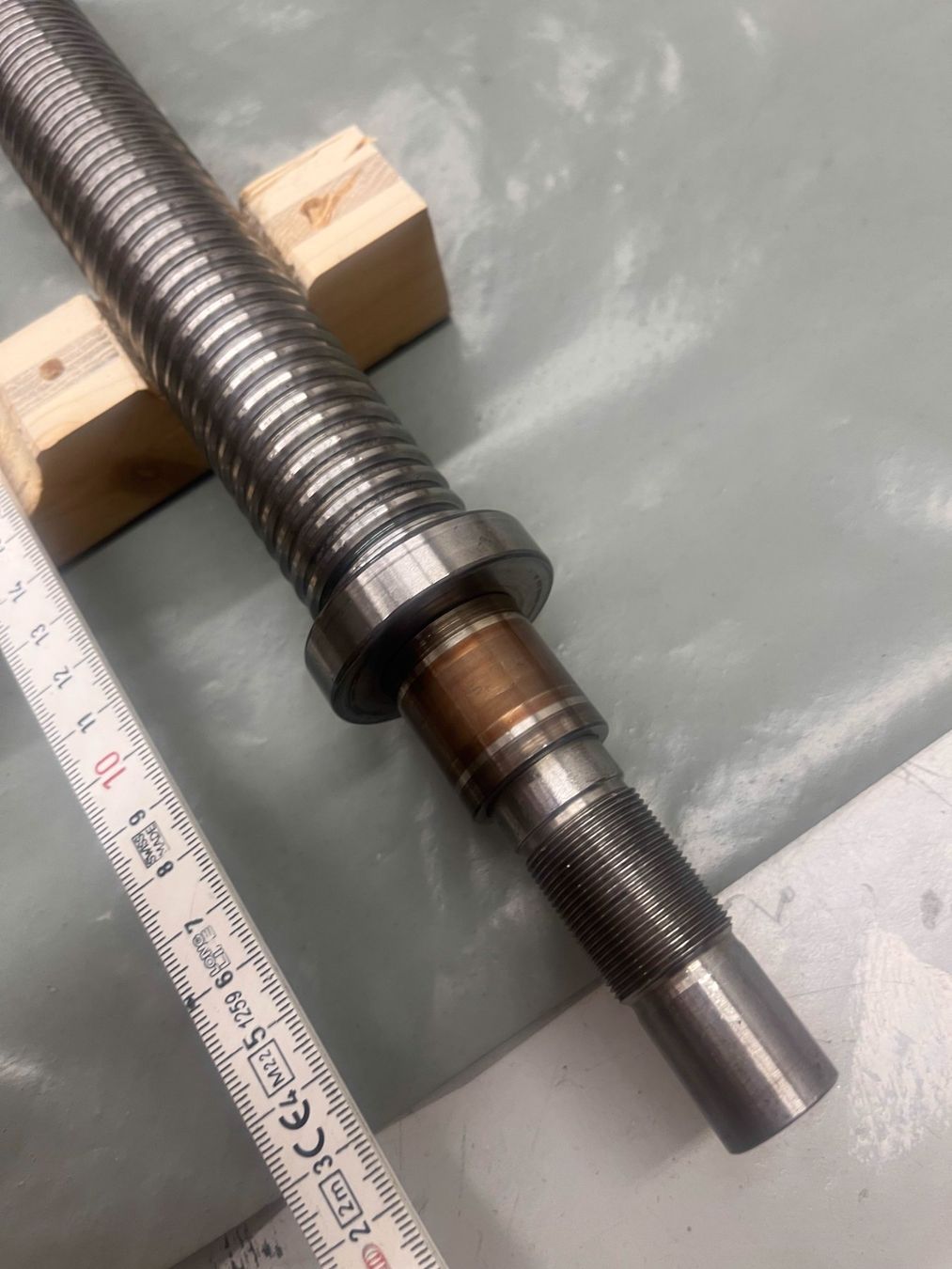 Altro per industria metallurgica: Steinmeyer Kugelgewindetrieb 3 – Usato da Zürich venduto da coemgen 3