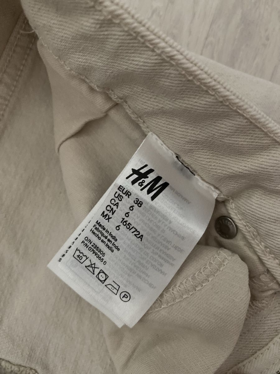 H&M Jeans: H&M BEIGE JEANS – Nuovo (secondo la descrizione) da Schlieren venduto da notkrys 1