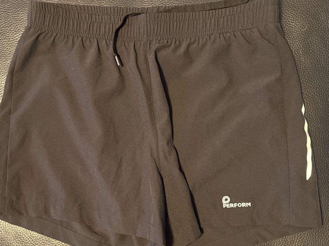 Pantaloni: Run Shorts Gr. 38 – Usato da Strengelbach venduto da lana40 5