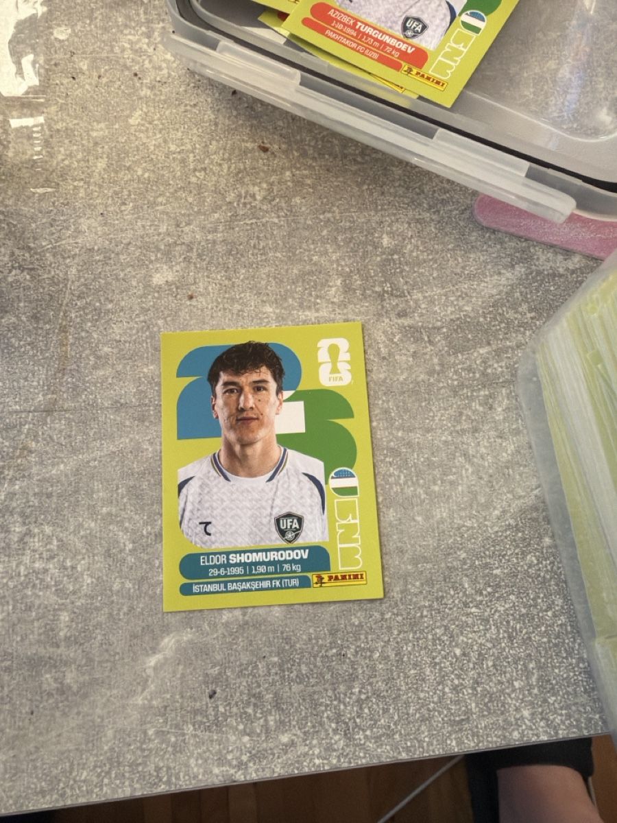 Panini Carte collezionabili: Panini 2026 Eldor Shomurodov UZB16 – Usato da Pfeffingen venduto da Fantasy1971