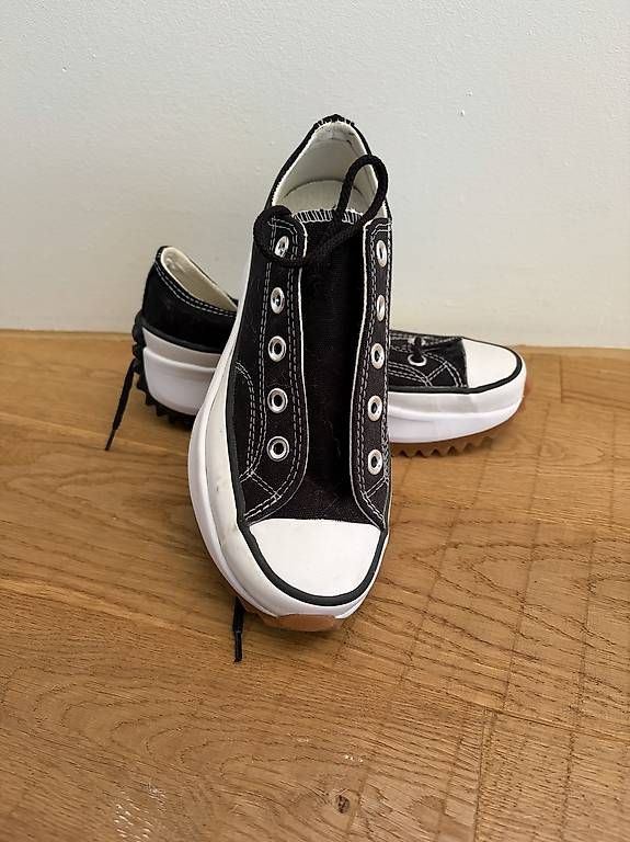 Herrenschuhe: Converse Schuhe – Neu und originalverpackt aus Basel von aganz 1