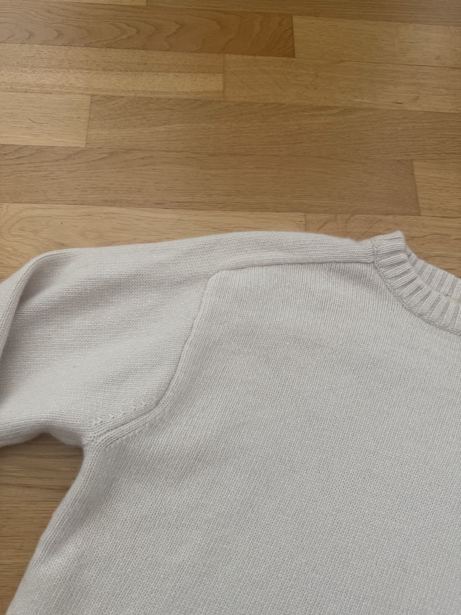 H&M Pullover & Sweatshirts: H&M Pullover | Gr. M | Cashmere Wool Blend – Gebraucht aus Zürich von Cliviaserena 1