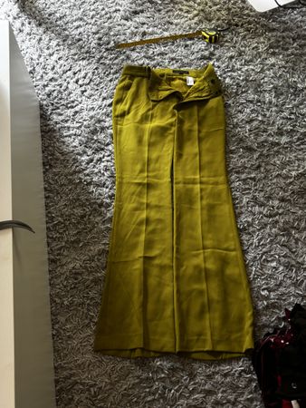 Zara Hose Damen olivgrün Grosse XS Guter Zustand