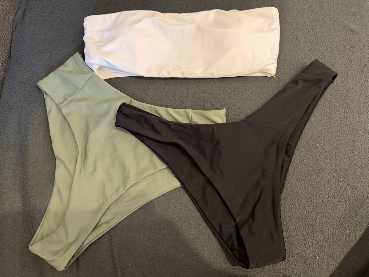 Zaful Badekleider & Bikinis: Bikini Gr. M – Neu (gemäss Beschreibung) aus Niederglatt ZH von vul_v86c