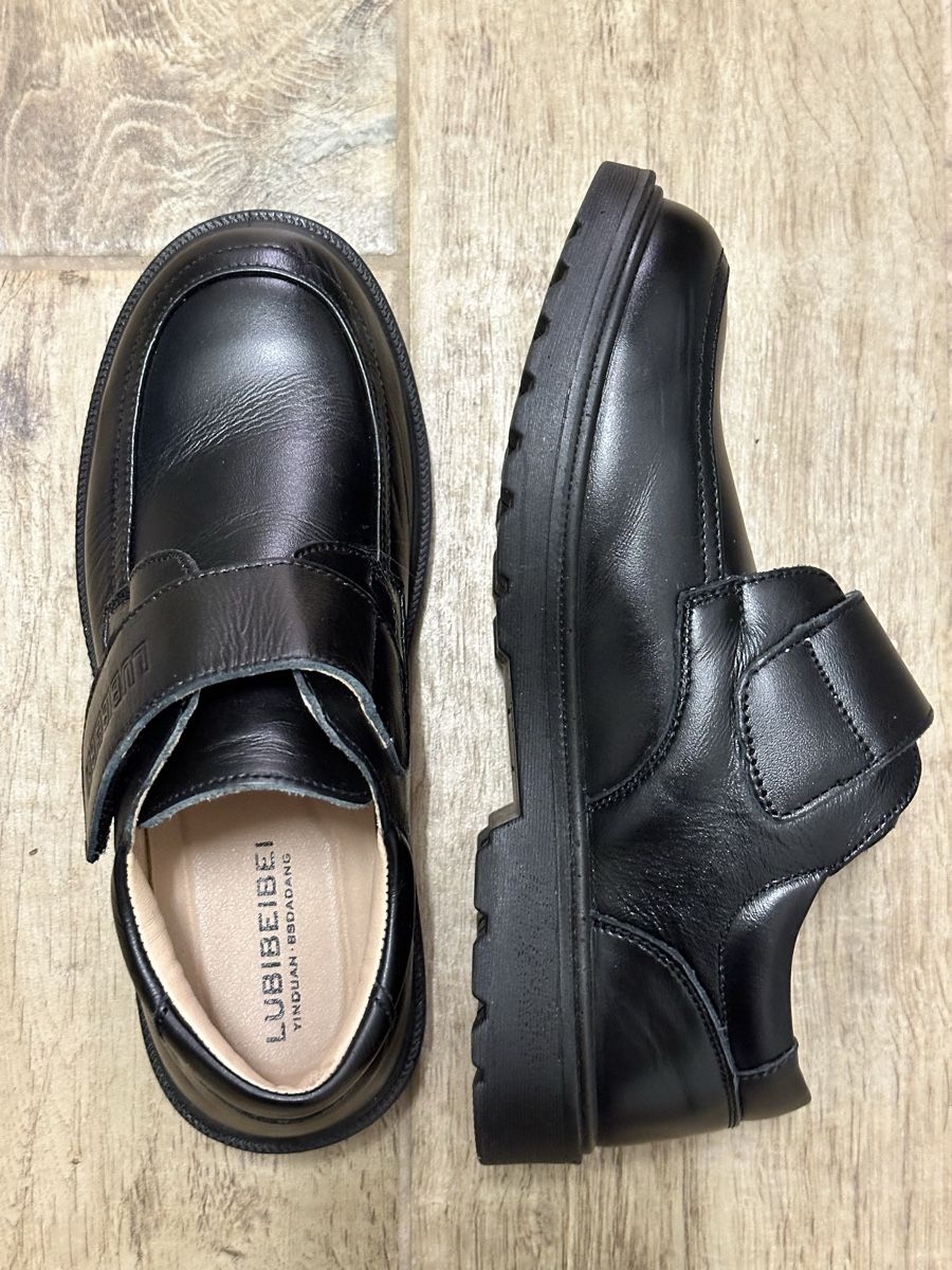 Scarpe per ragazzi: Boy's Black Leather Shoes, Size 36 – Nuovo (secondo la descrizione) da Nidau venduto da son_9tqr 1