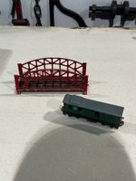 Märklin Brücke mit Trix Bahnwagen HO ( Modellbahn / Brücke )