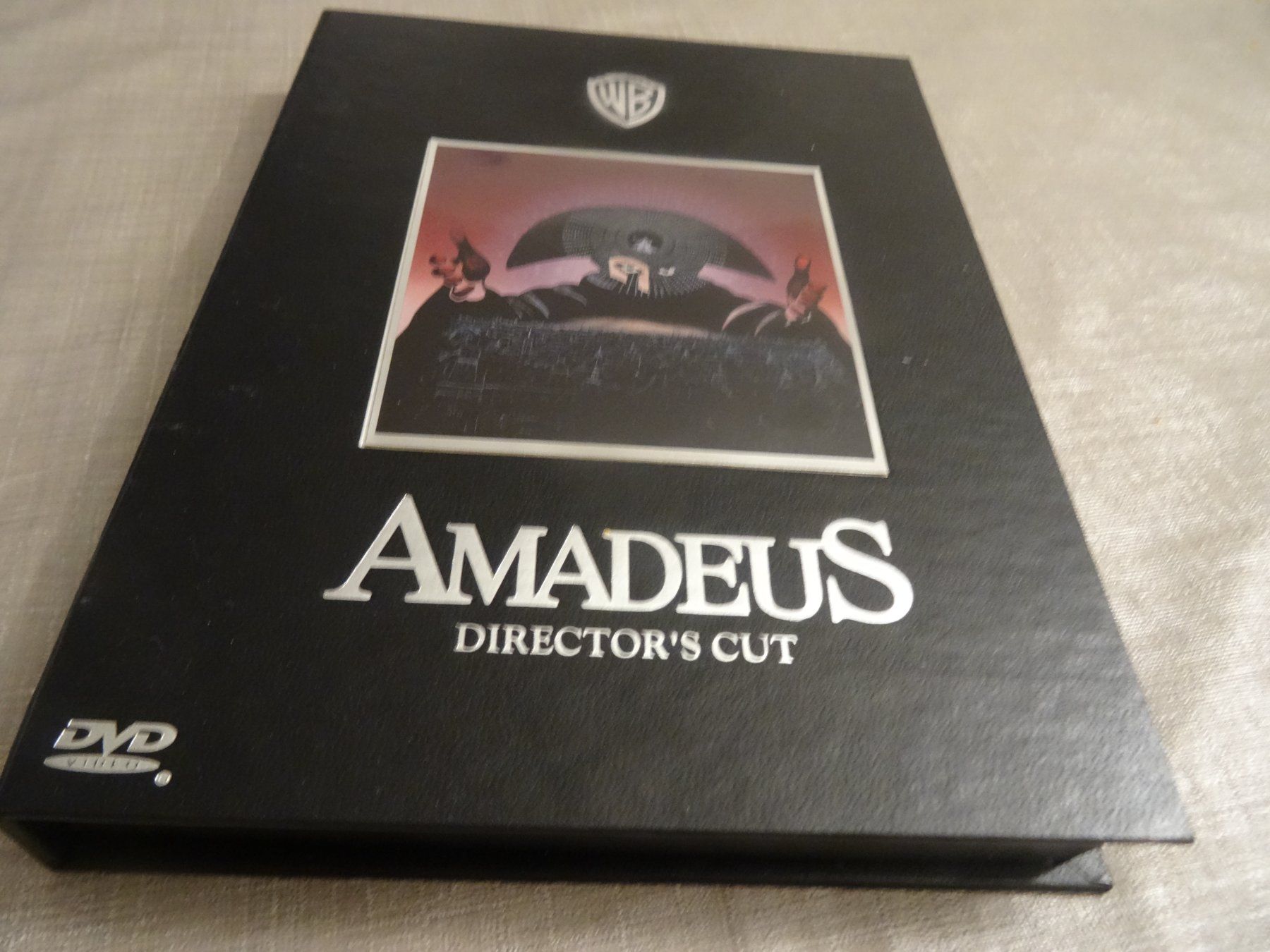 Tutti i DVDs: Amadeus - Director's Cut DVD Special Edition mit Senitype – Usato da Olten venduto da Disc-Verkauf