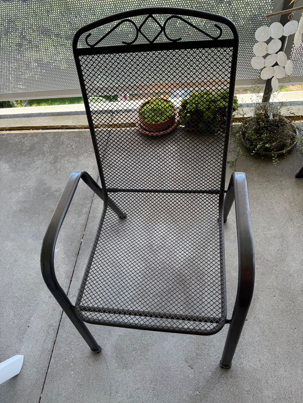 Stühle: 4 Balkon-/Gartenstühle aus Metall – Gebraucht aus Brügg BE von limpio01