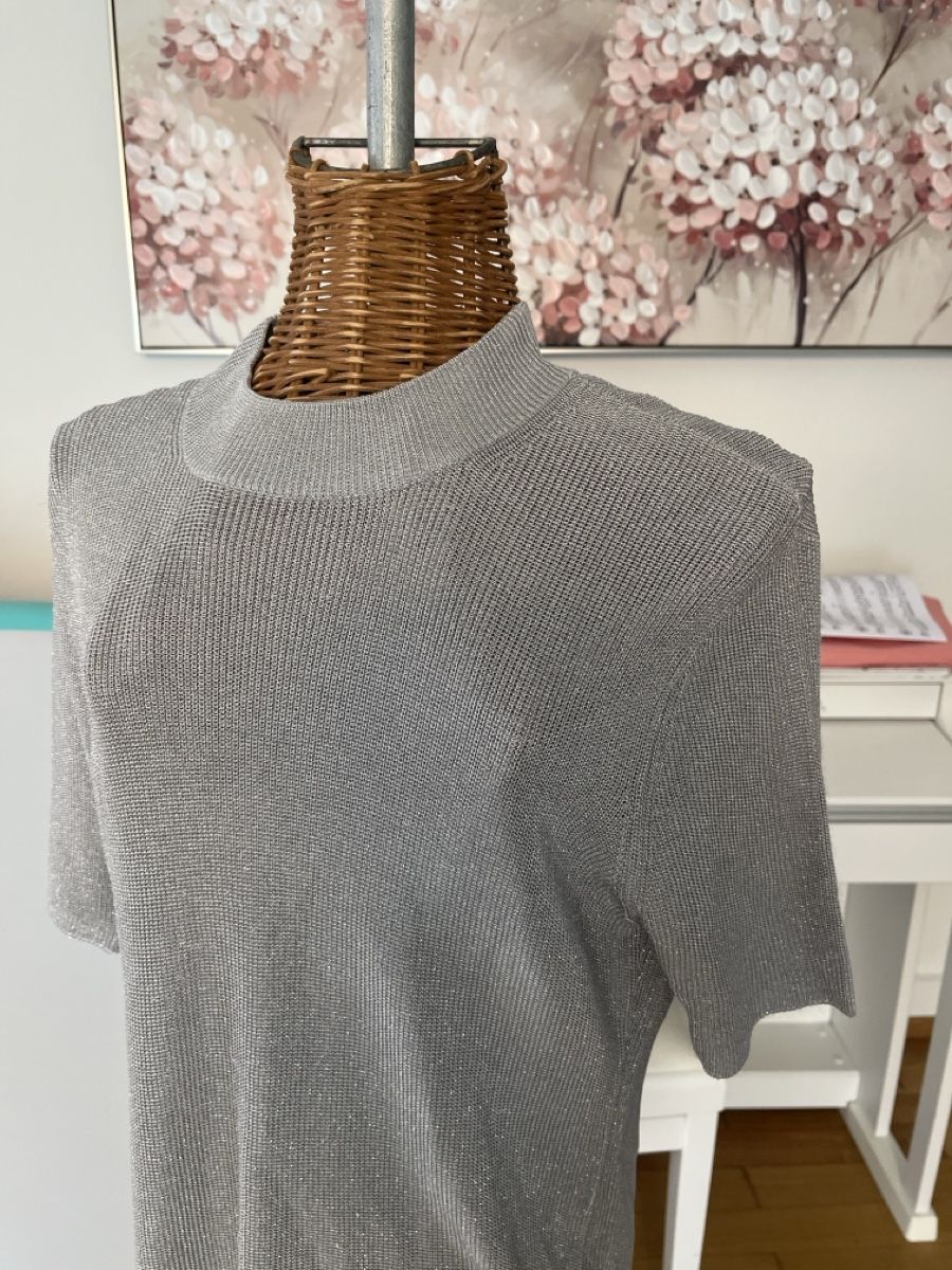 T-shirt: Elegantes Strick-Shirt, Silber, 40 – Usato da Solothurn venduto da Bobesch08 1