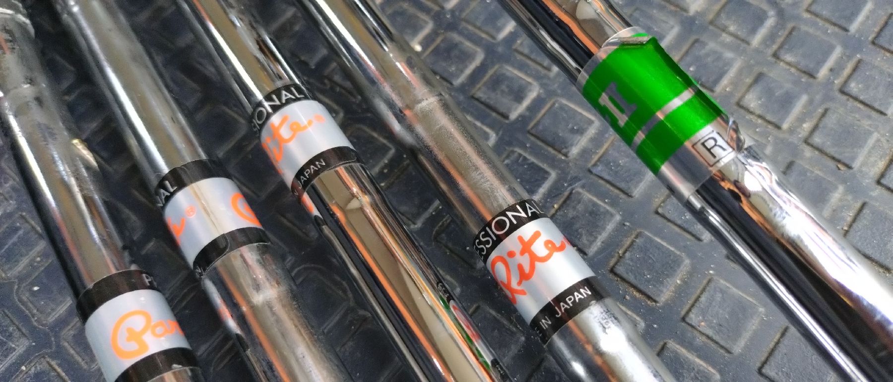 Mazze & Set: Par-rite Golf set Right – Usato da Farvagny-le-Grand venduto da LaCaverne 4