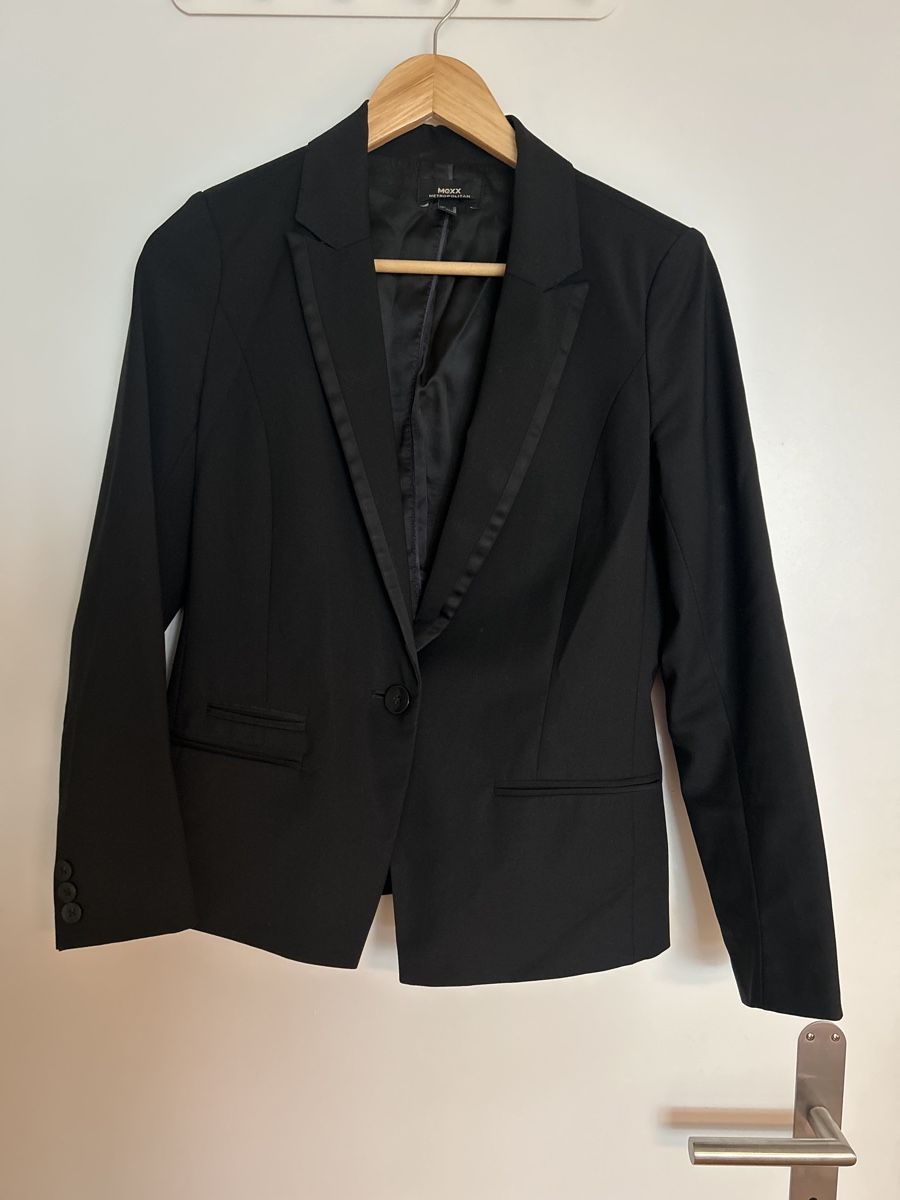 Mexx Giacche: Classic Black Blazer - MEXX Metropolitan, Size 40/M – Usato da Oberengstringen venduto da tal_t5f9