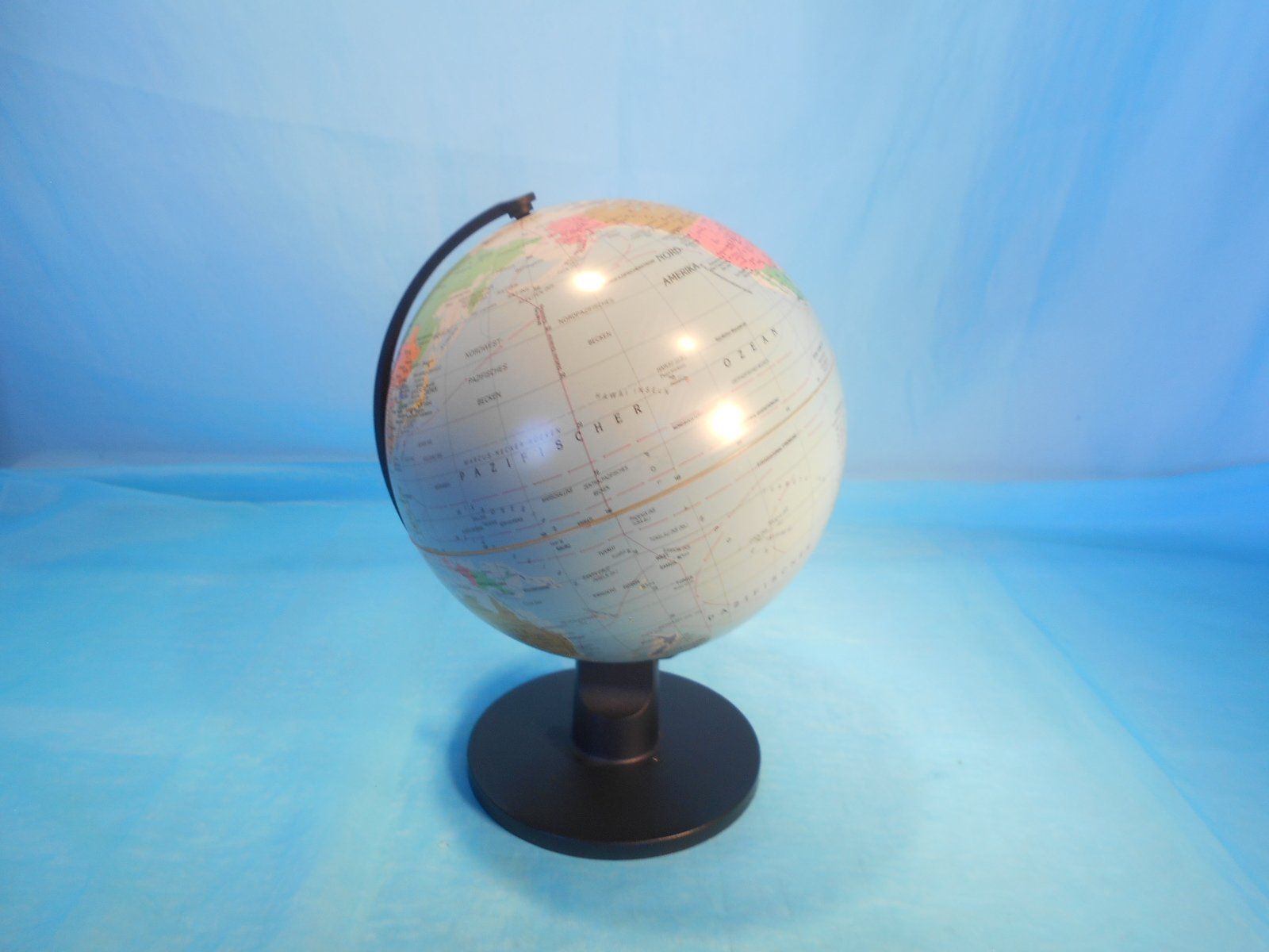 Altro in Decorazioni & Accessori: Globus, Durchmesser: 14cm, moderne Ländergrenzen – Usato da Bellach venduto da JingleCherry 2