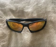 Sportsonnenbrille schwarz mit orange verspiegelten Gläsern