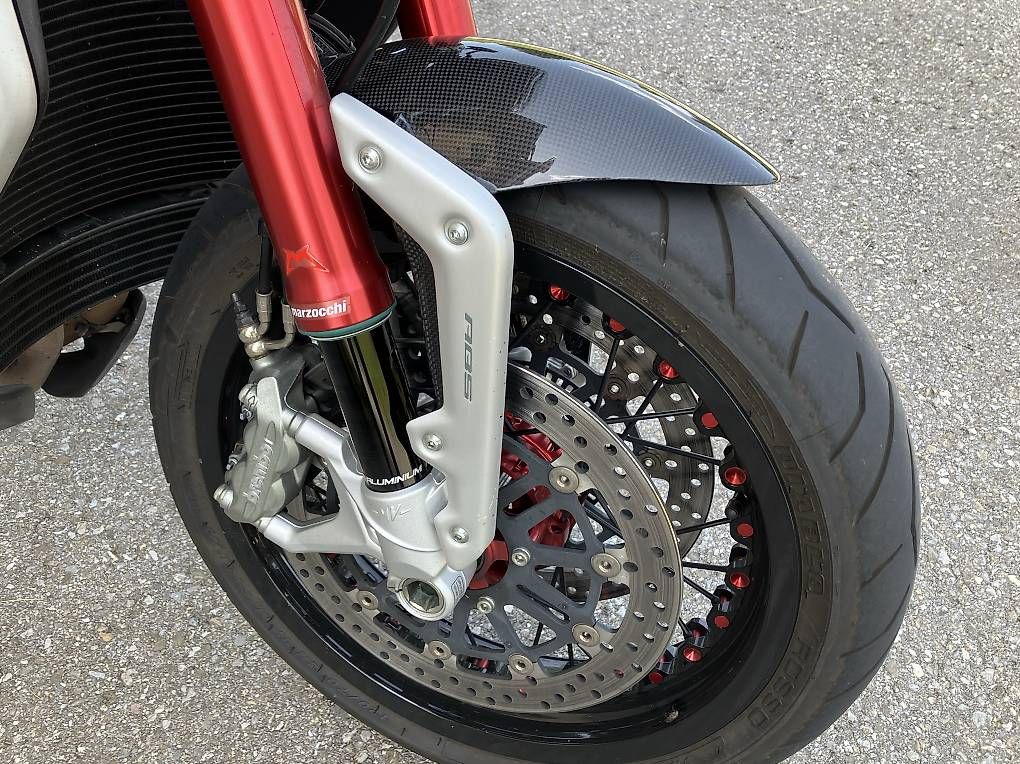Strada: MV Agusta Dragster 800 RR – Usato da Courtepin venduto da Amika1 4