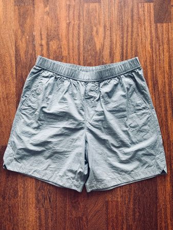COS Shorts Grün / Salbei Grösse M