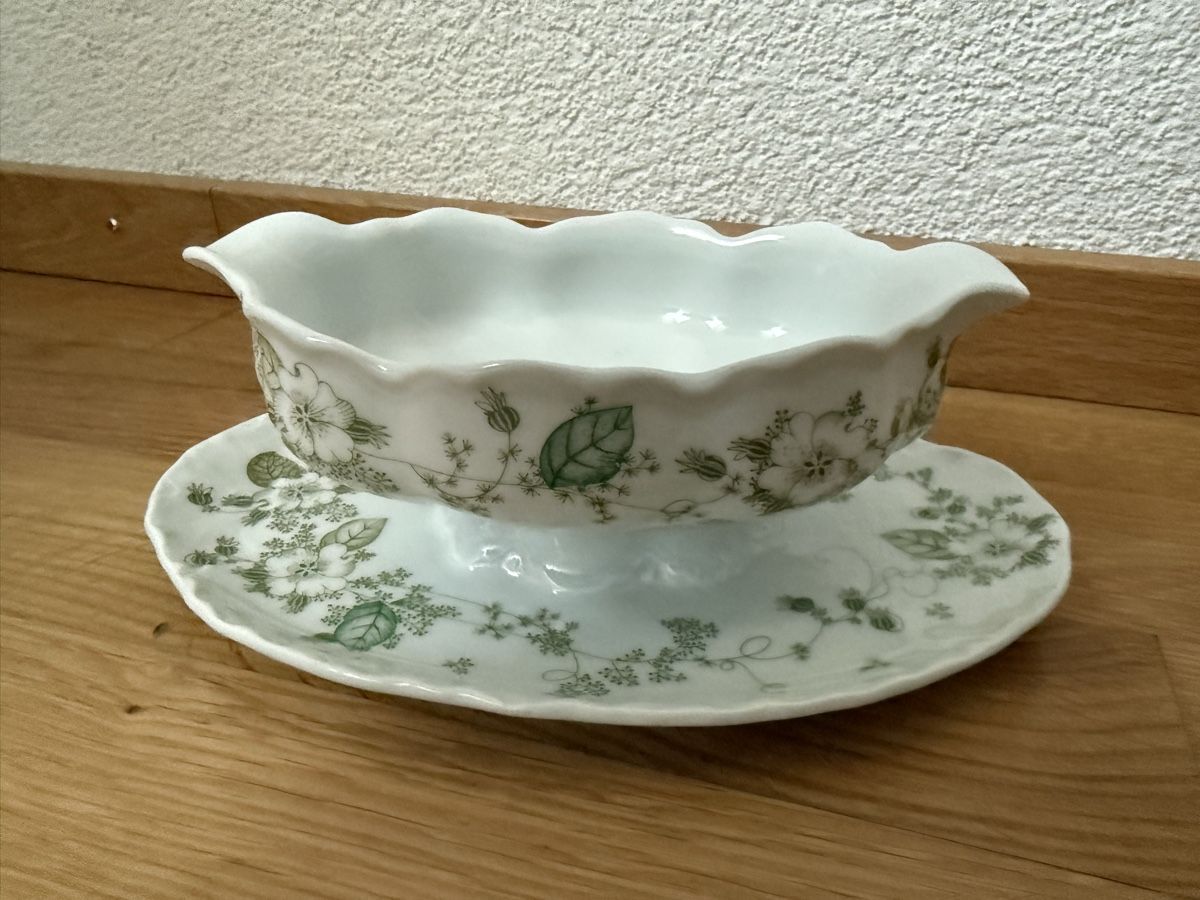 Hutschenreuther Ciotole: Sauciere mit Blumenmuster Hutschenreuther! – Usato da Wil SG venduto da man_jcm5