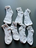 Lot de 7 paires de chaussettes Nike blanches