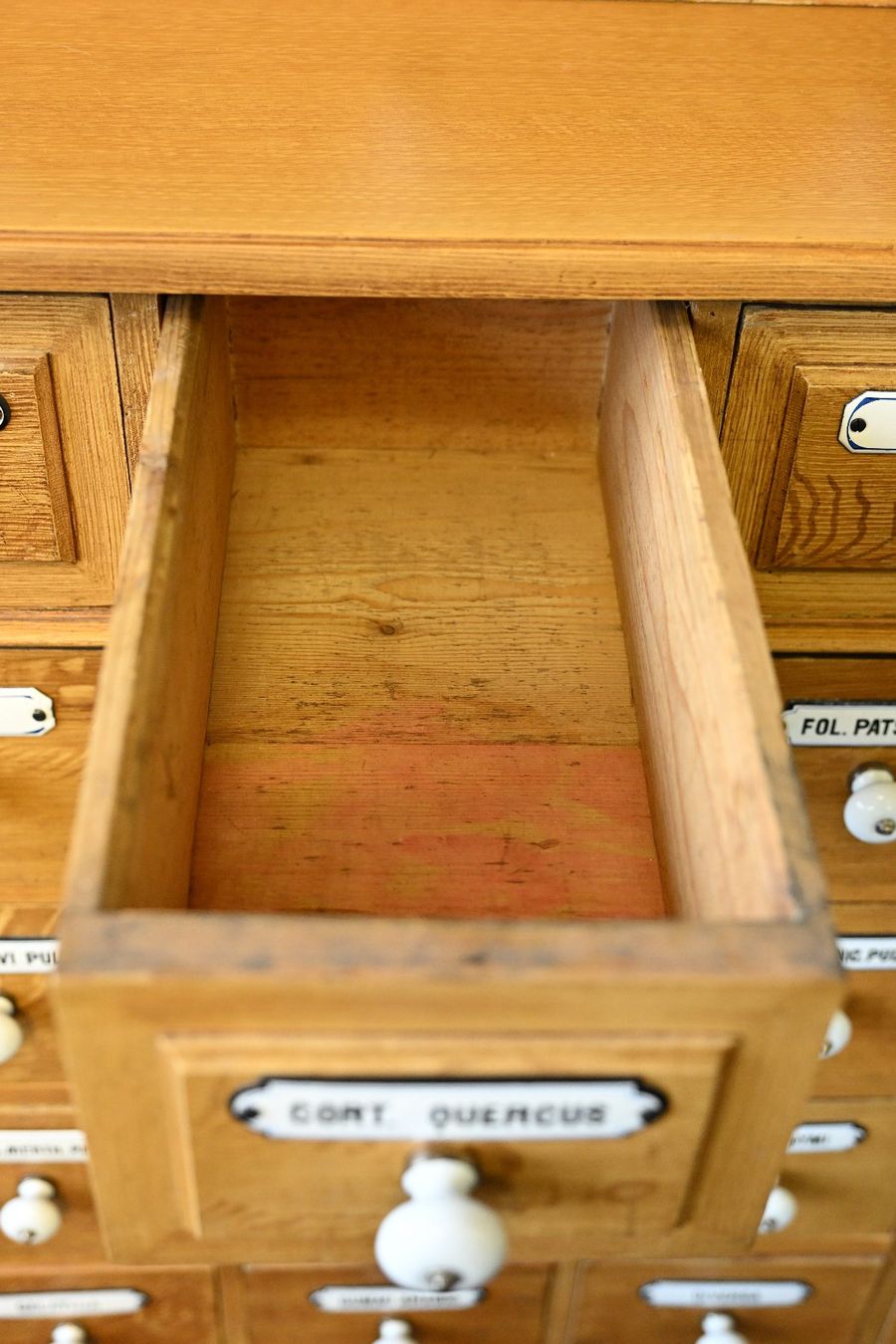 Armadi: Apotheker-Schrank antik (ca. 1890) – Usato da Walchwil venduto da buywithmats 8