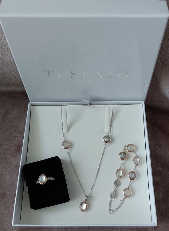 Ensemble Bijoux Football 3 Pièces - Collier, Bracelet, Bague - Design Sportif Pour Fans, Cadeau Idéal