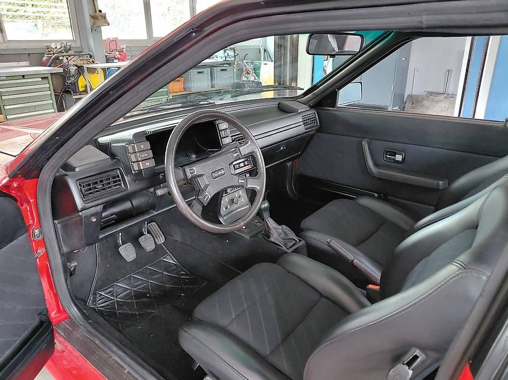 Automobili: Audi Quattro UR 10V 1983  – Usato da Crans VD venduto da jeeper1981 2