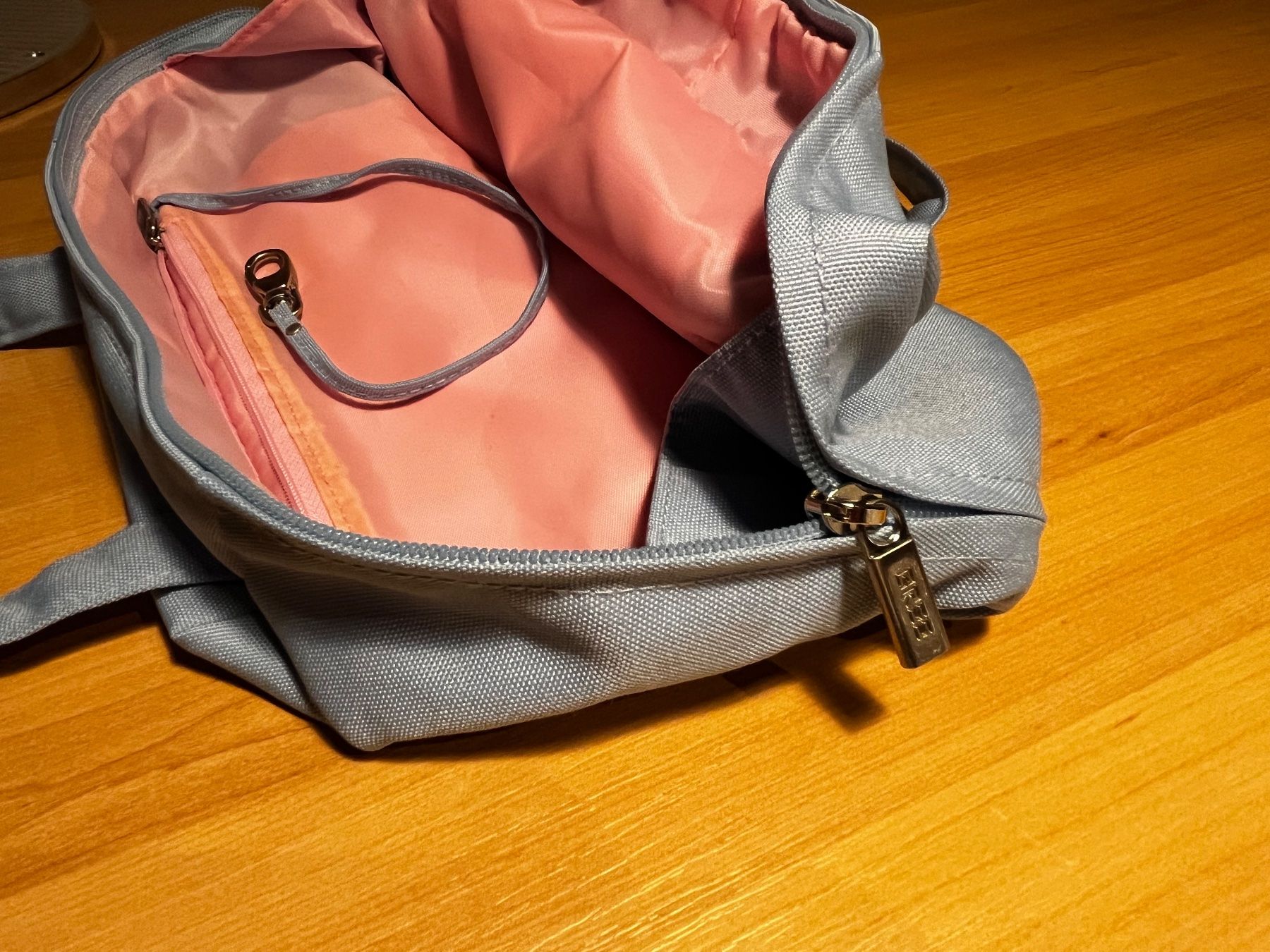 Bree Taschen: Bree Stofftasche hellblau mit rosa – Gebraucht aus Ziefen von Madame1982 2