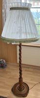Stehlampe Holz gedrechselt mit Stoffschirm Vintage
