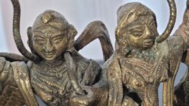 ✨ Indische Apsaras – Tanzende Himmelswesen aus Messing ✨