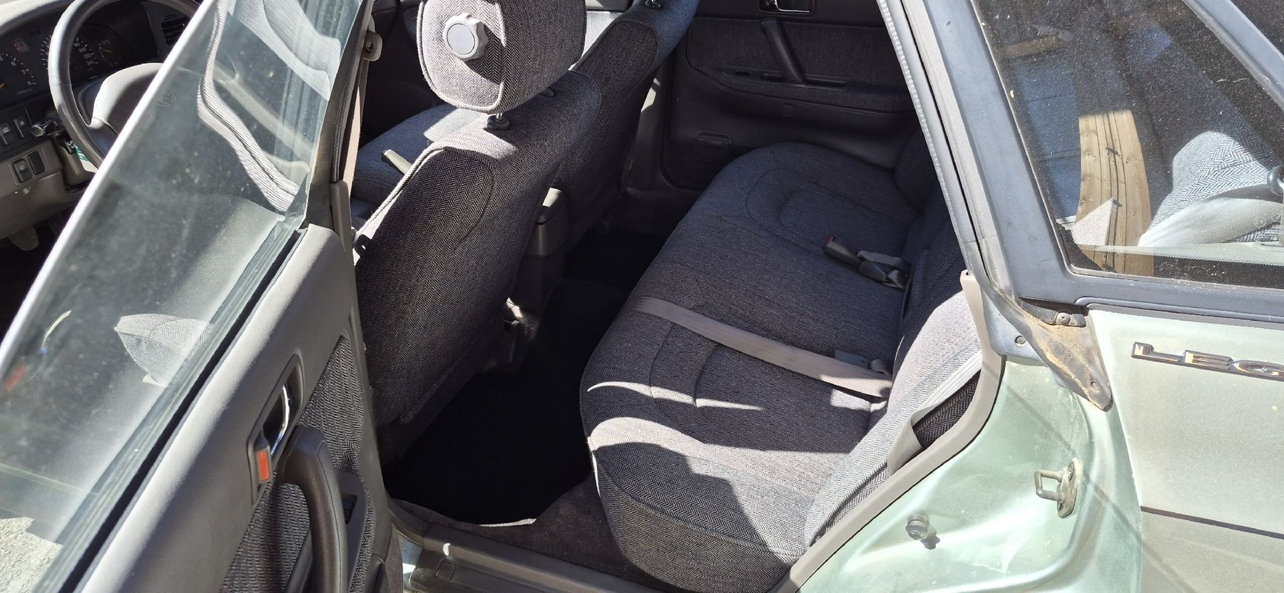 Subaru Automobili: Subaru Legacy 2.2 mit rest MFK – Usato da Heimenschwand venduto da Subaru_saeschu 5