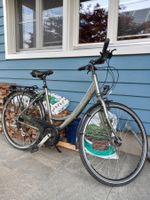 KTM Velo inklusiv neuem Korb vorne zum einklinken.