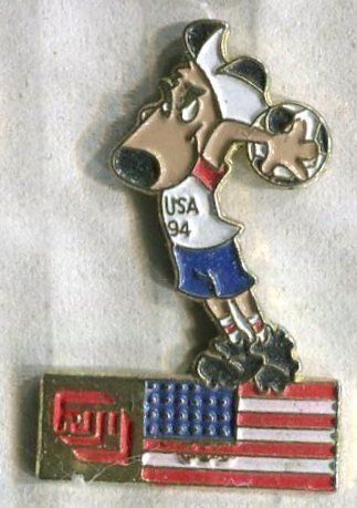 Placchette & Badge: Fussball-WM 1994. – Usato da Basel venduto da Butsch5